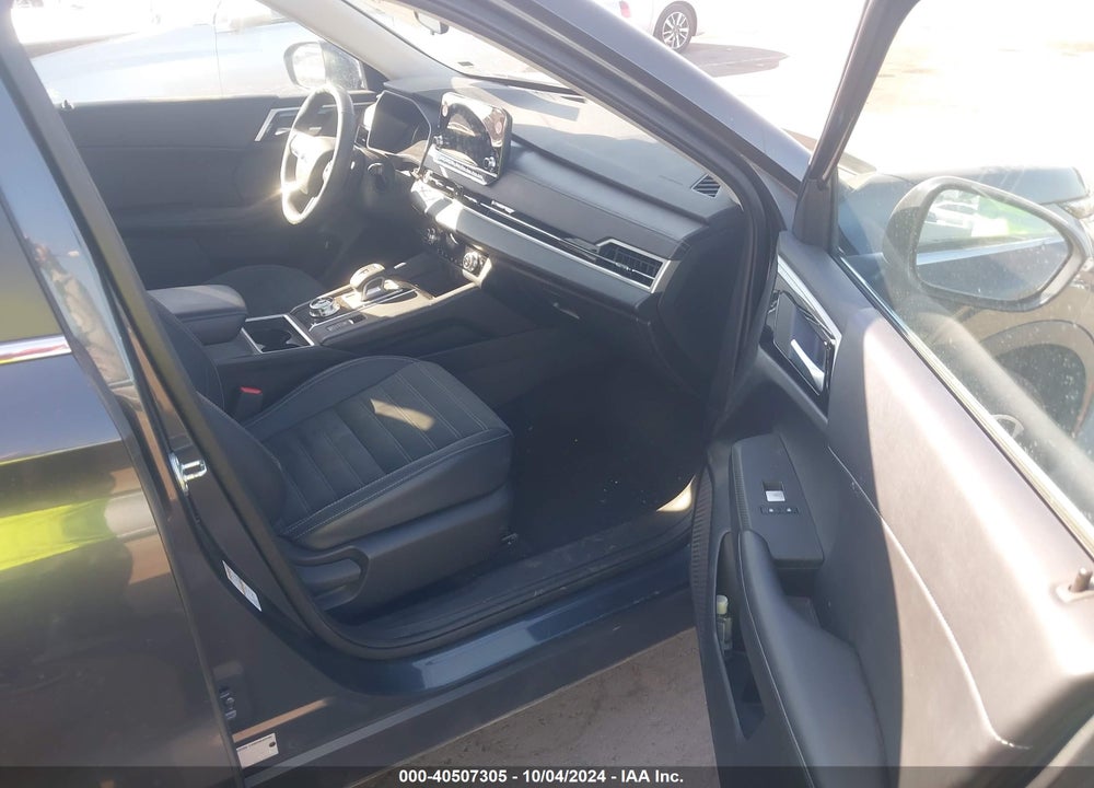 2024 MITSUBISHI OUTLANDER SE 2.5 2WD/SE BLACK EDITION S-AWC/SE BLACK EDITION W/PANO ROOF VIN: JA4J3VA81RZ052012