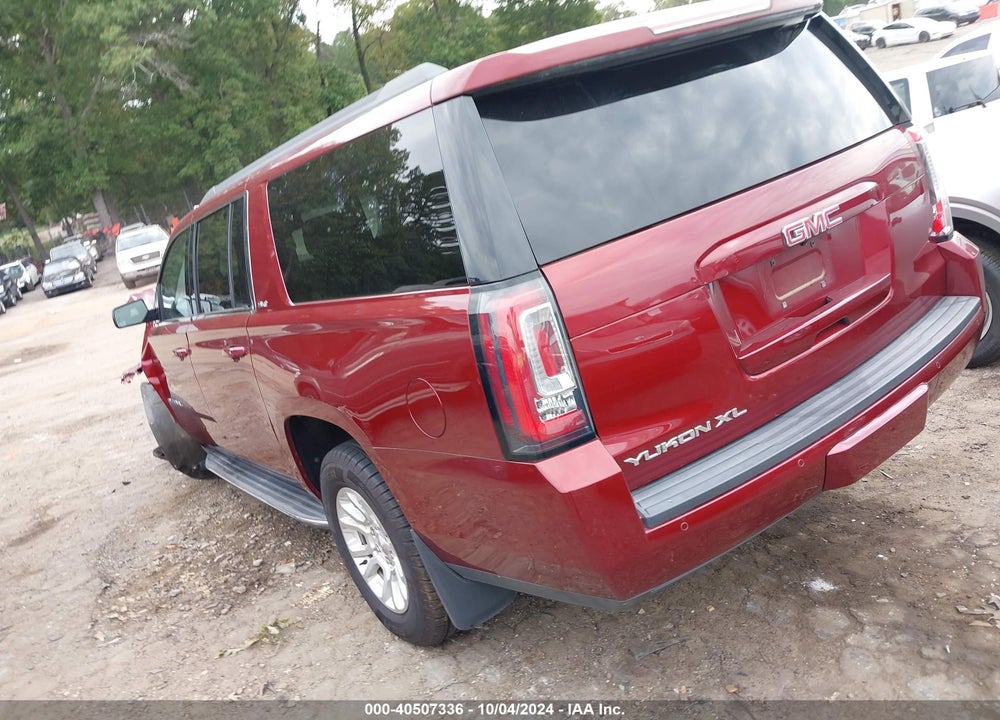 2017 GMC YUKON XL SLT VIN: 1GKS2GKC4HR181425