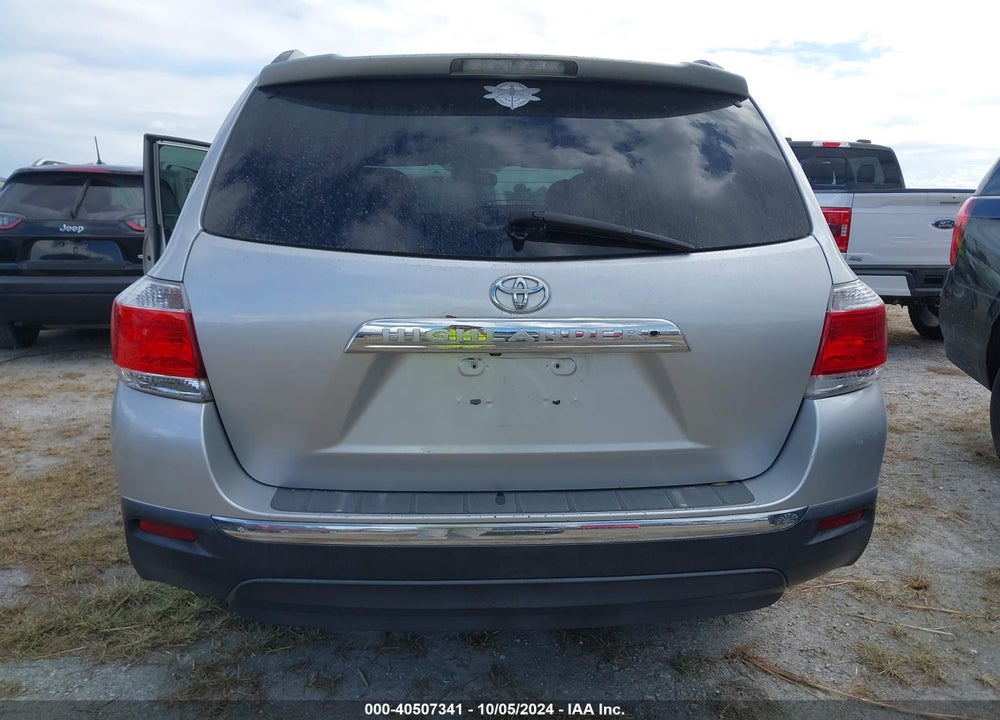 2012 TOYOTA HIGHLANDER SE V6 VIN: 5TDZK3EH2CS073213