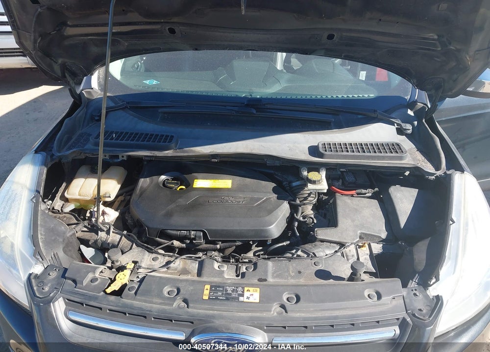 2015 FORD ESCAPE SE VIN: 1FMCU9GX2FUA88748