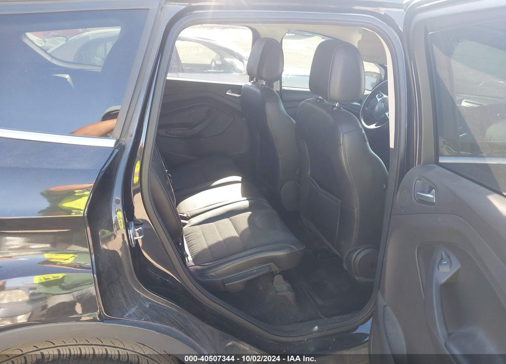 2015 FORD ESCAPE SE VIN: 1FMCU9GX2FUA88748