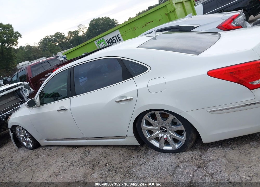2013 HYUNDAI EQUUS SIGNATURE VIN: KMHGH4JH1DU060060