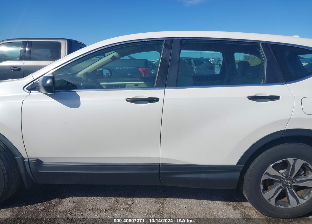 2018 HONDA CR-V LX VIN: 2HKRW5H34JH402416