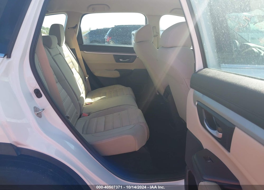 2018 HONDA CR-V LX VIN: 2HKRW5H34JH402416
