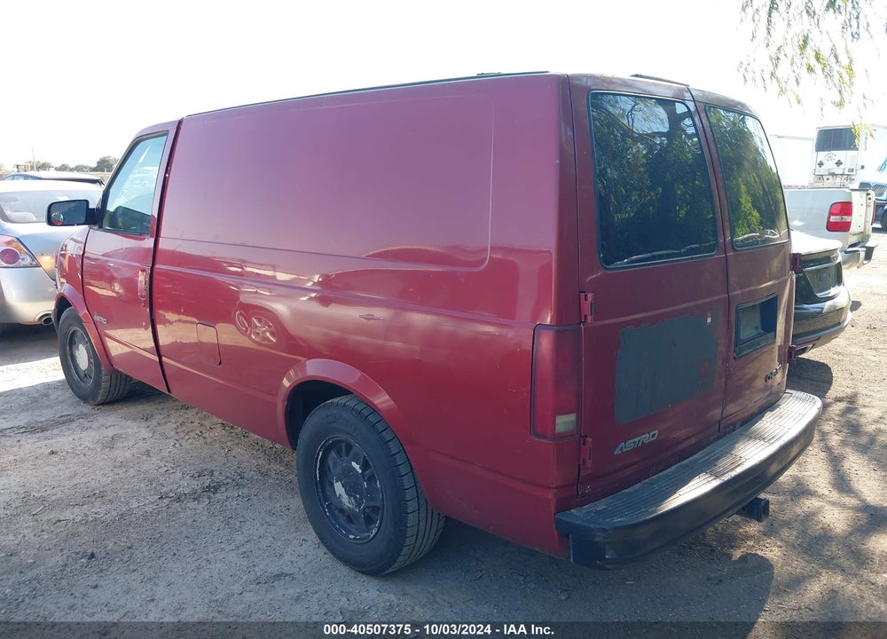 1999 CHEVROLET ASTRO VIN: 1GCDM19W1XB201780