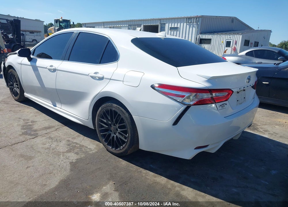 2020 TOYOTA CAMRY SE VIN: 4T1G11AK5LU346121