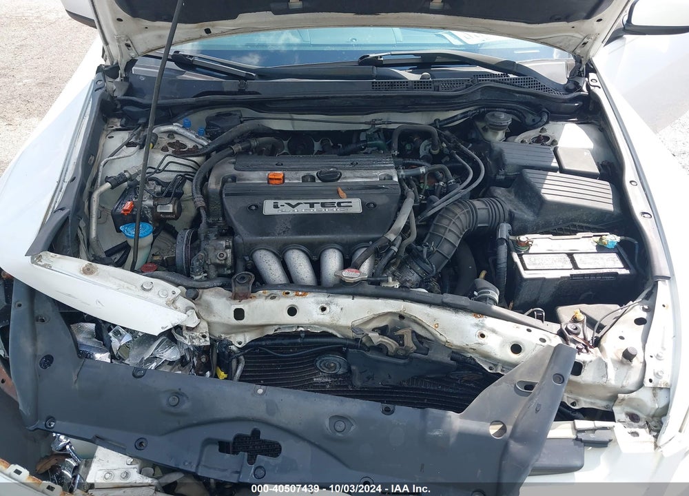 2004 HONDA ACCORD 2.4 EX VIN: 1HGCM72564A019768
