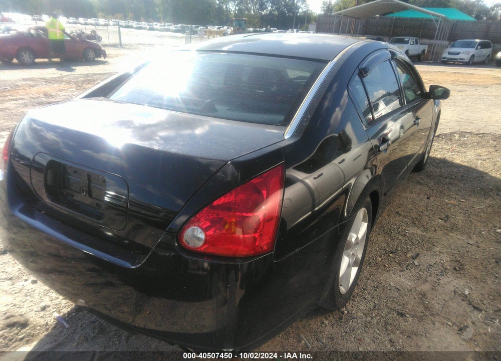 2005 NISSAN MAXIMA 3.5 SE VIN: 1N4BA41E95C854021
