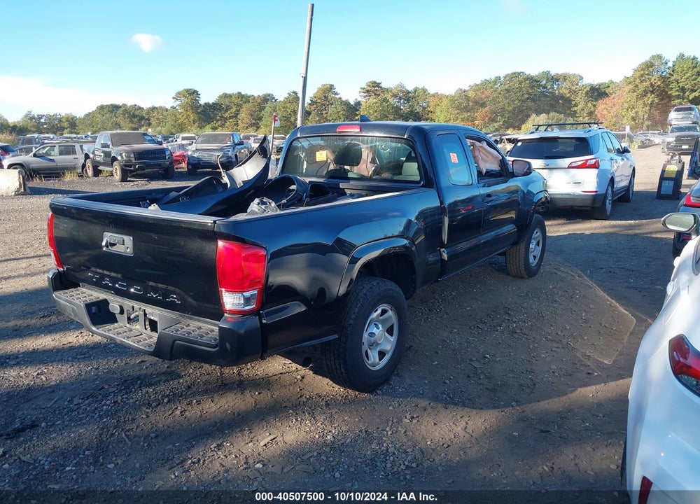 2017 TOYOTA TACOMA SR VIN: 5TFRX5GN8HX100125