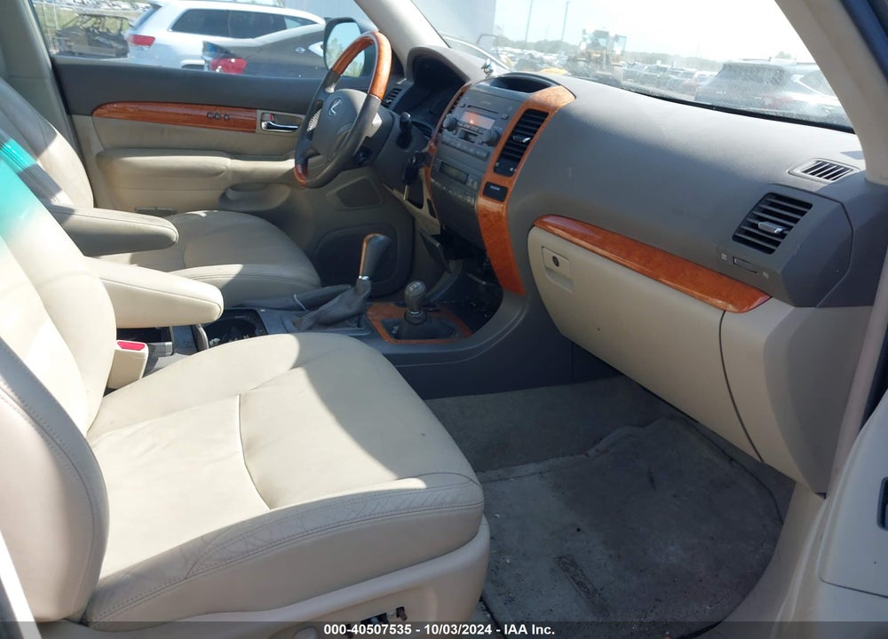 2003 LEXUS GX 470 VIN: JTJBT20X130002091