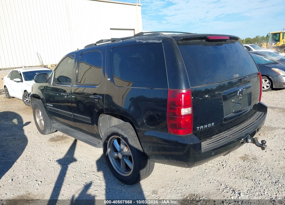 2007 CHEVROLET TAHOE LT VIN: 1GNFC13067J380735
