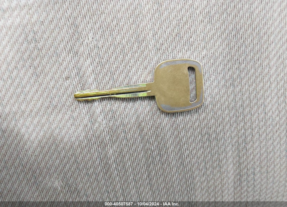 1996 TOYOTA COROLLA DX VIN: 2T1BB02E0TC142757