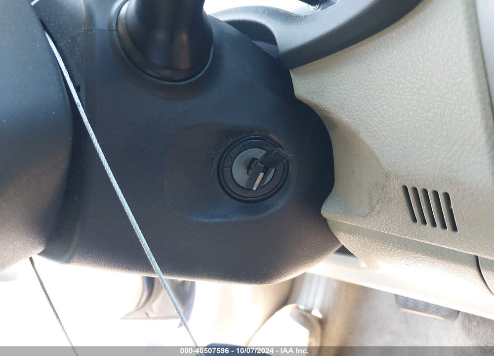 2011 TOYOTA COROLLA LE VIN: JTDBU4EE6BJ097078