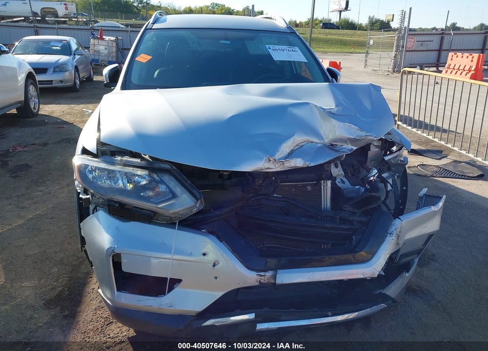 2017 NISSAN ROGUE S VIN: KNMAT2MT2HP529142