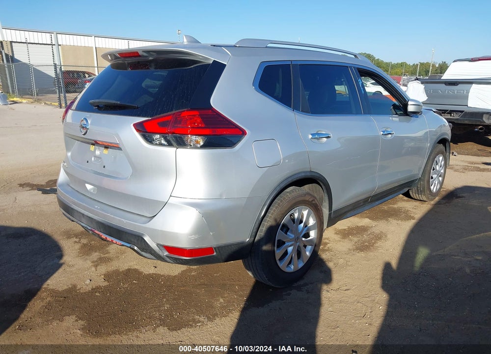 2017 NISSAN ROGUE S VIN: KNMAT2MT2HP529142