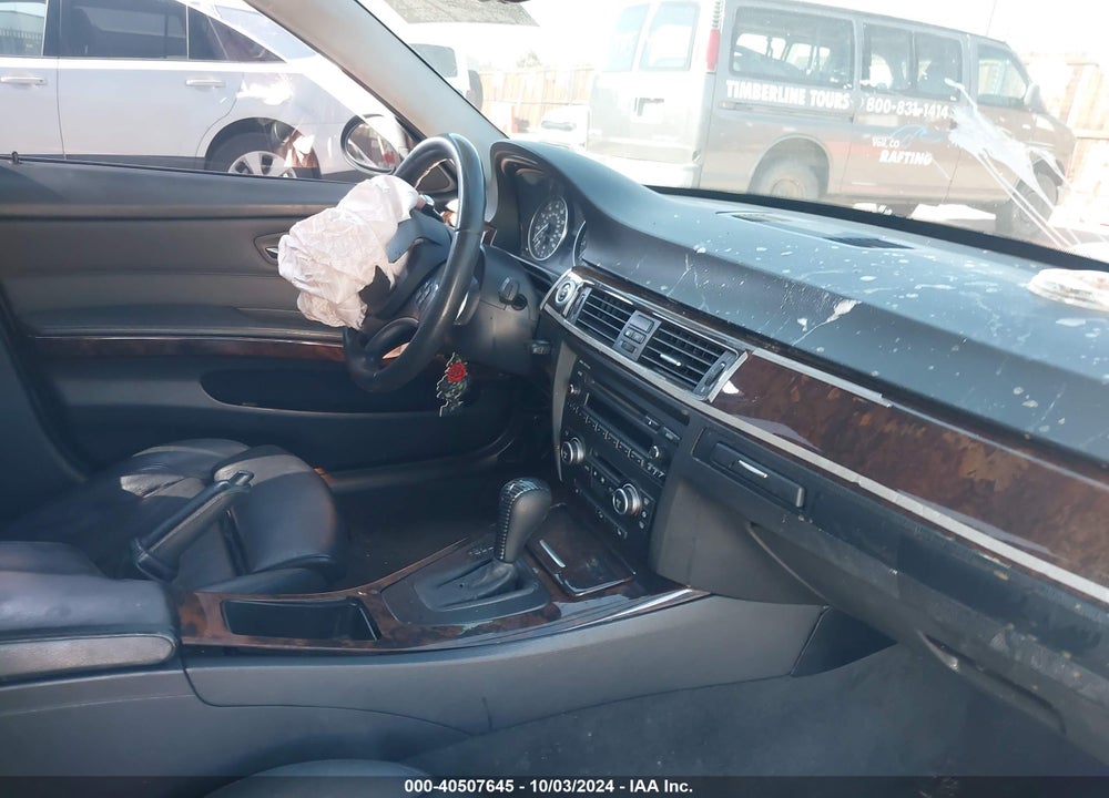2008 BMW 335XI VIN: WBAVD53518A286099