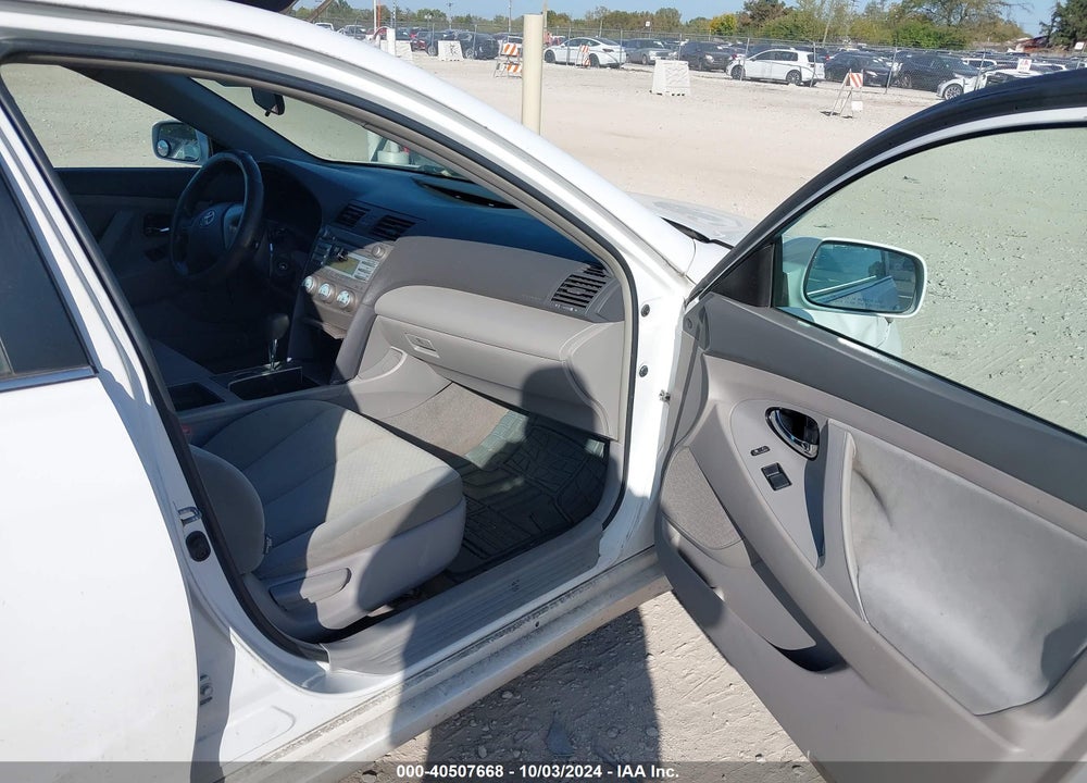 2009 TOYOTA CAMRY LE VIN: 4T4BE46K39R060677