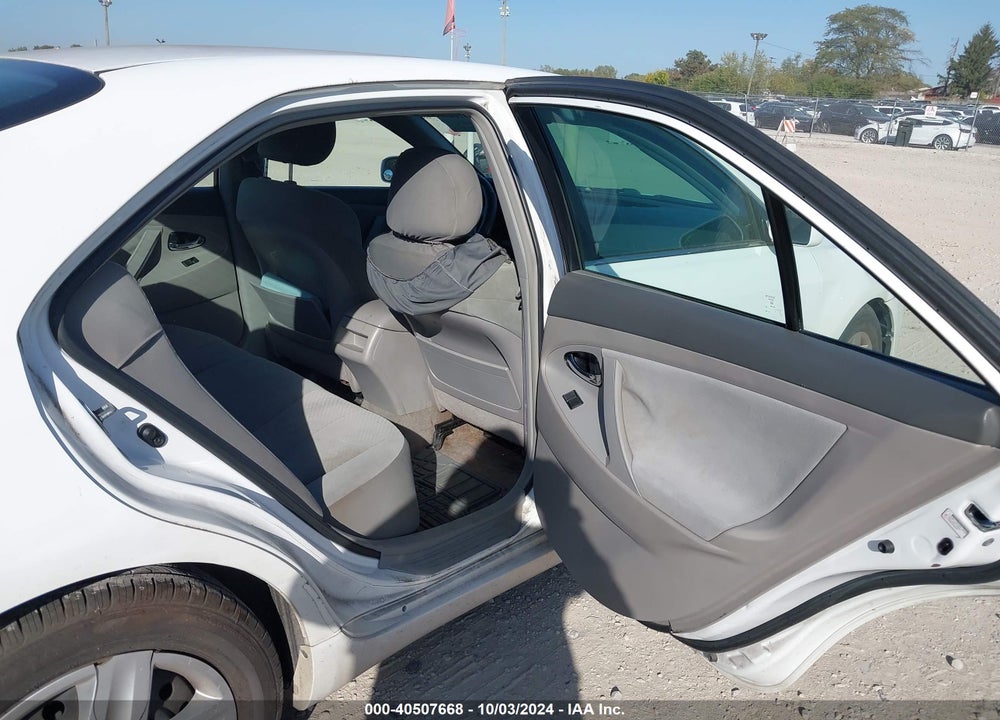 2009 TOYOTA CAMRY LE VIN: 4T4BE46K39R060677