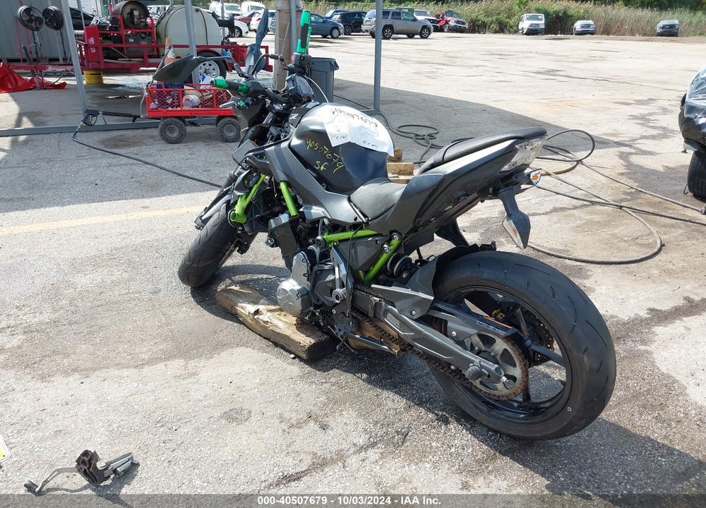 2019 KAWASAKI ER650 G VIN: JKAEREG19KDA03107