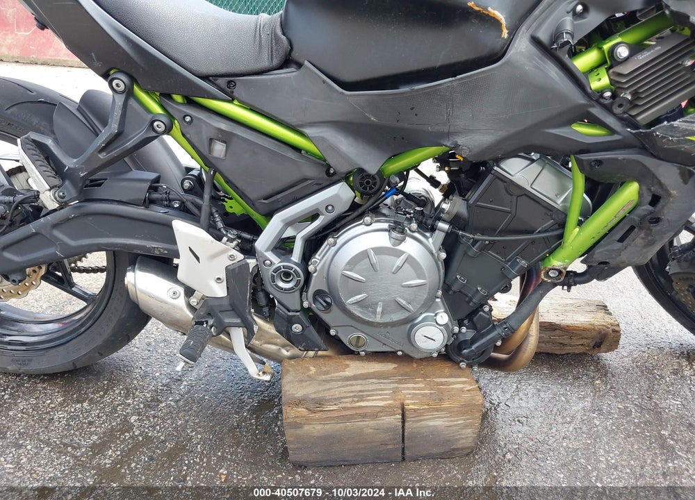 2019 KAWASAKI ER650 G VIN: JKAEREG19KDA03107