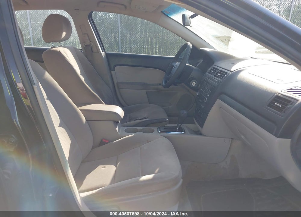 2008 FORD FUSION SE VIN: 3FAHP07ZX8R211436