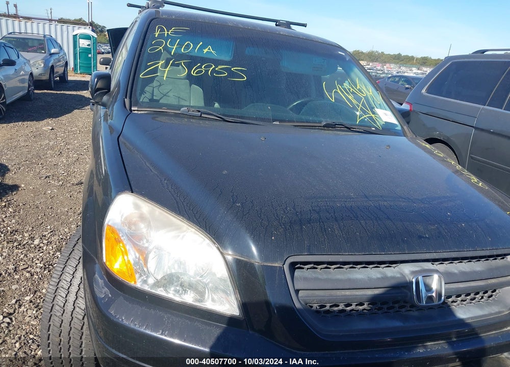 2004 HONDA PILOT VIN: 2HKYF18424H600753