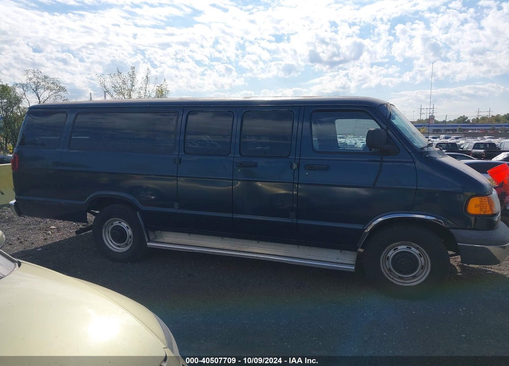 1999 DODGE RAM WAGON 3500 VIN: 2B5WB35Z5XK559140
