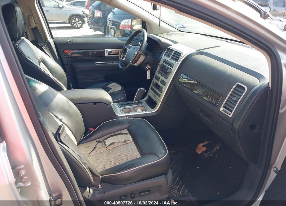 2009 LINCOLN MKX VIN: 2LMDU68C59BJ08245