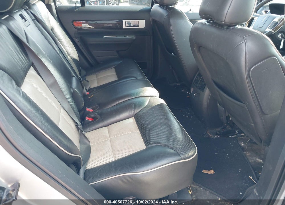 2009 LINCOLN MKX VIN: 2LMDU68C59BJ08245