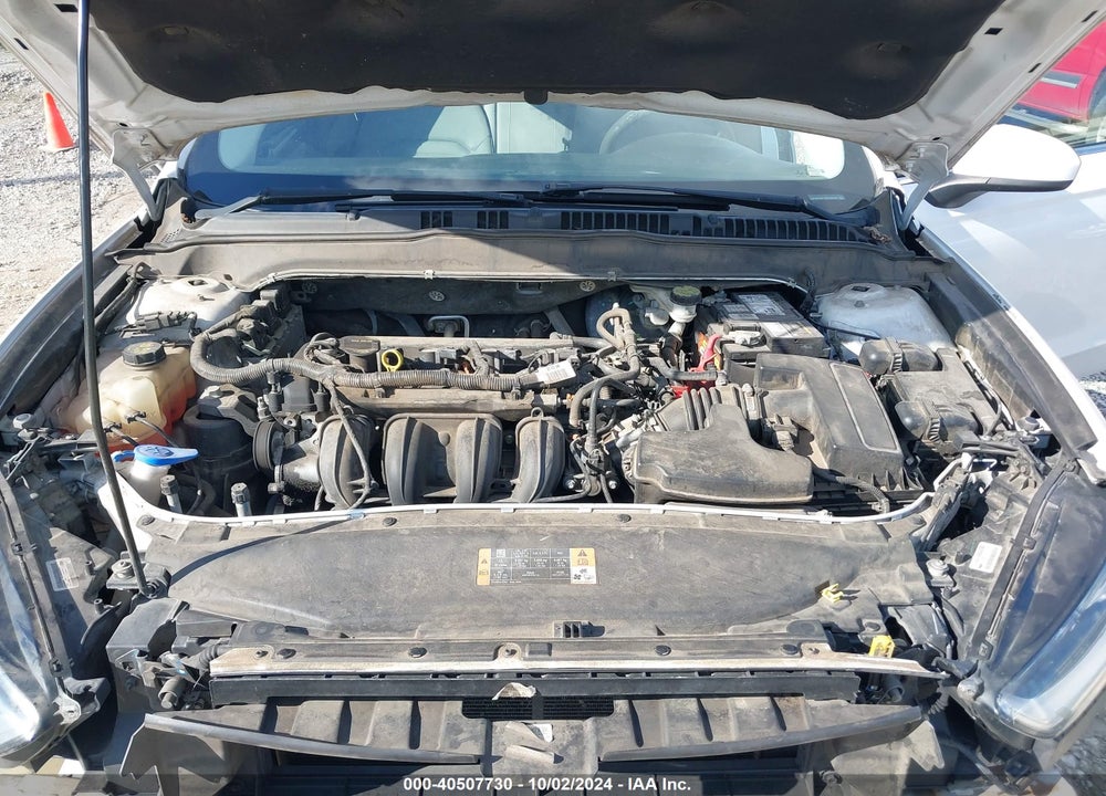 2013 FORD FUSION S VIN: 3FA6P0G7XDR146782
