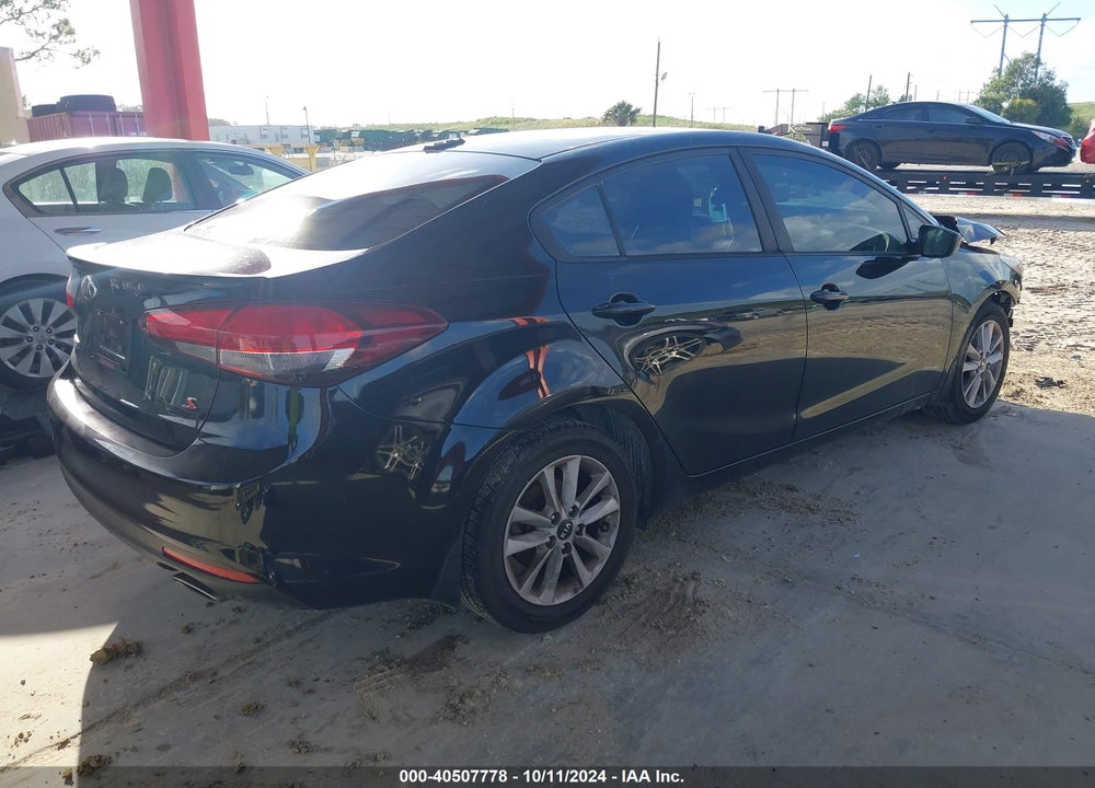 2017 KIA FORTE S VIN: 3KPFL4A73HE050091