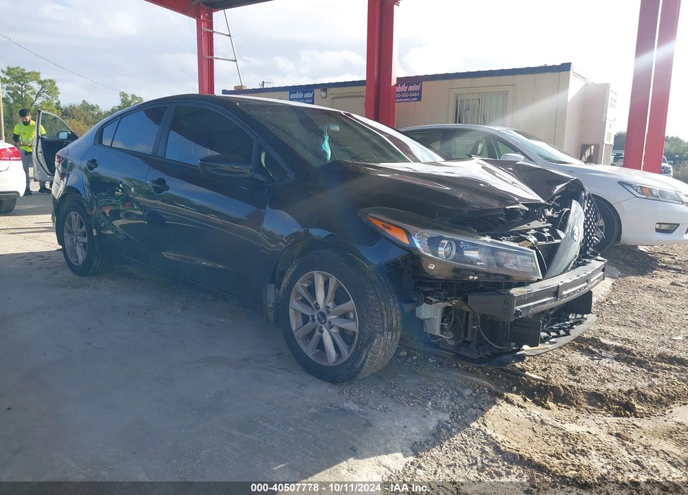 2017 KIA FORTE S VIN: 3KPFL4A73HE050091