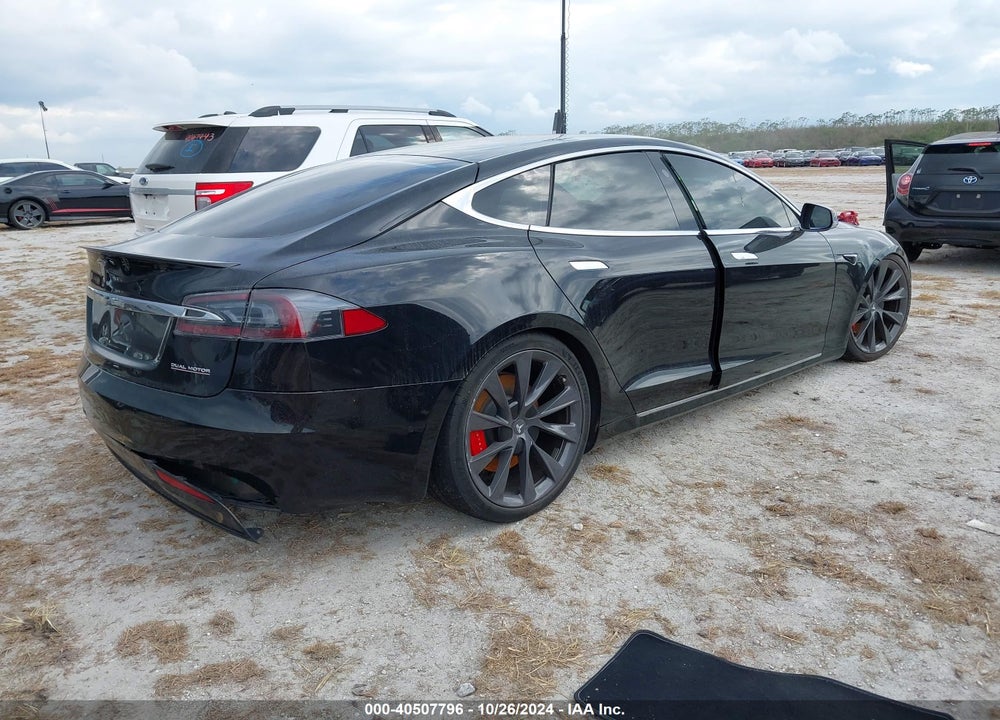 2020 TESLA MODEL S PERFORMANCE DUAL MOTOR ALL-WHEEL DRIVE VIN: 5YJSA1E43LF358982
