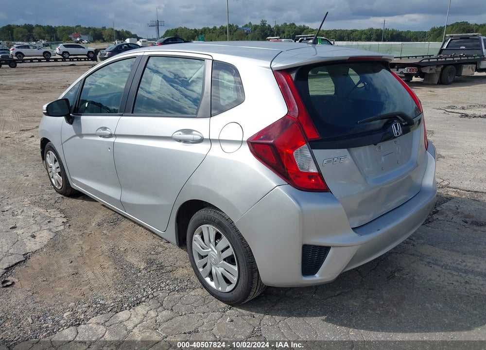 2015 HONDA FIT LX VIN: 3HGGK5H57FM768250