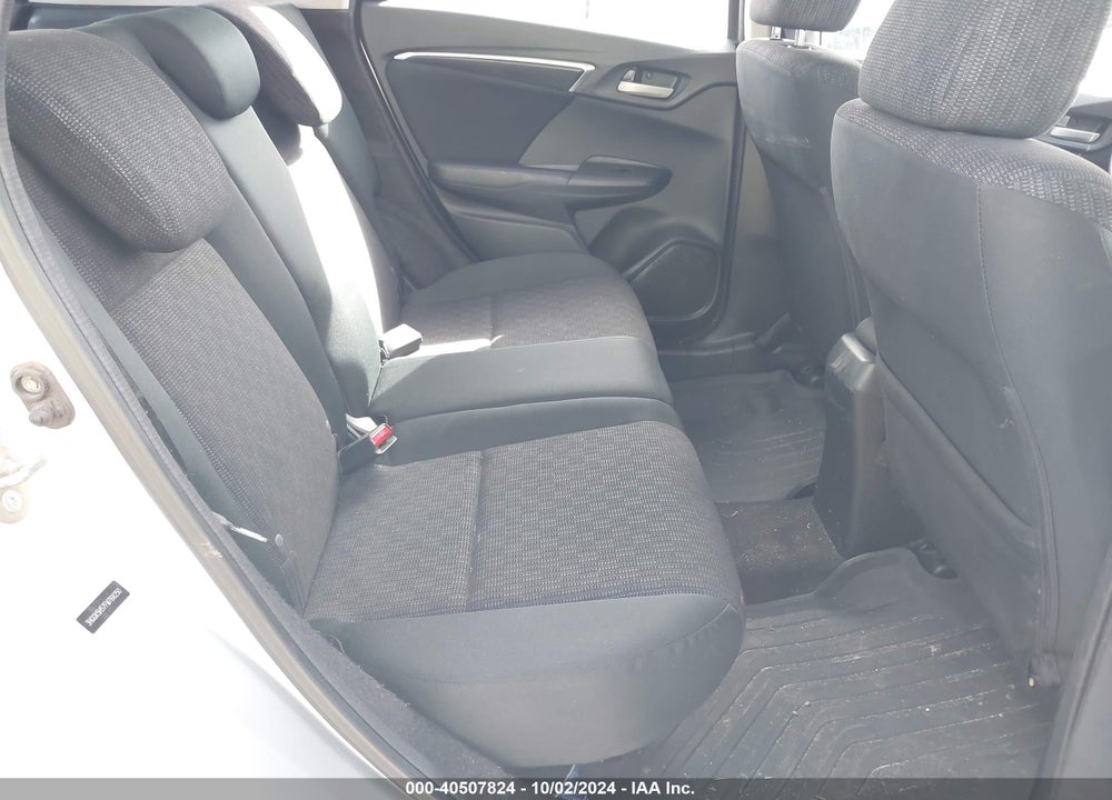2015 HONDA FIT LX VIN: 3HGGK5H57FM768250