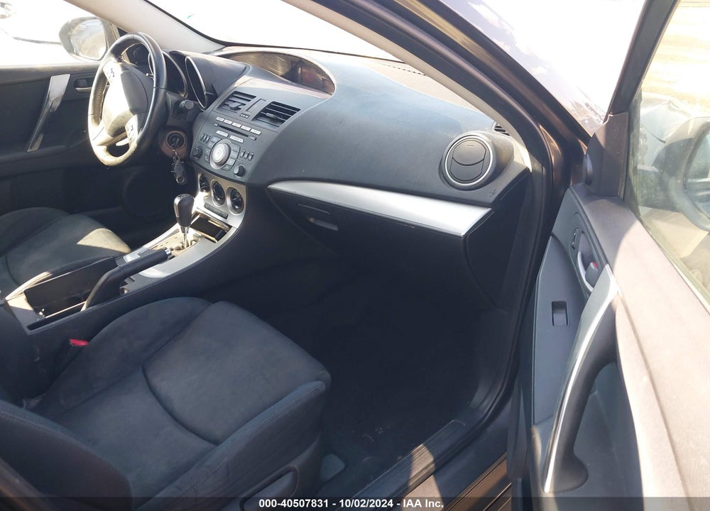 2010 MAZDA 3 S SPORT VIN: JM1BL1H66A1165190