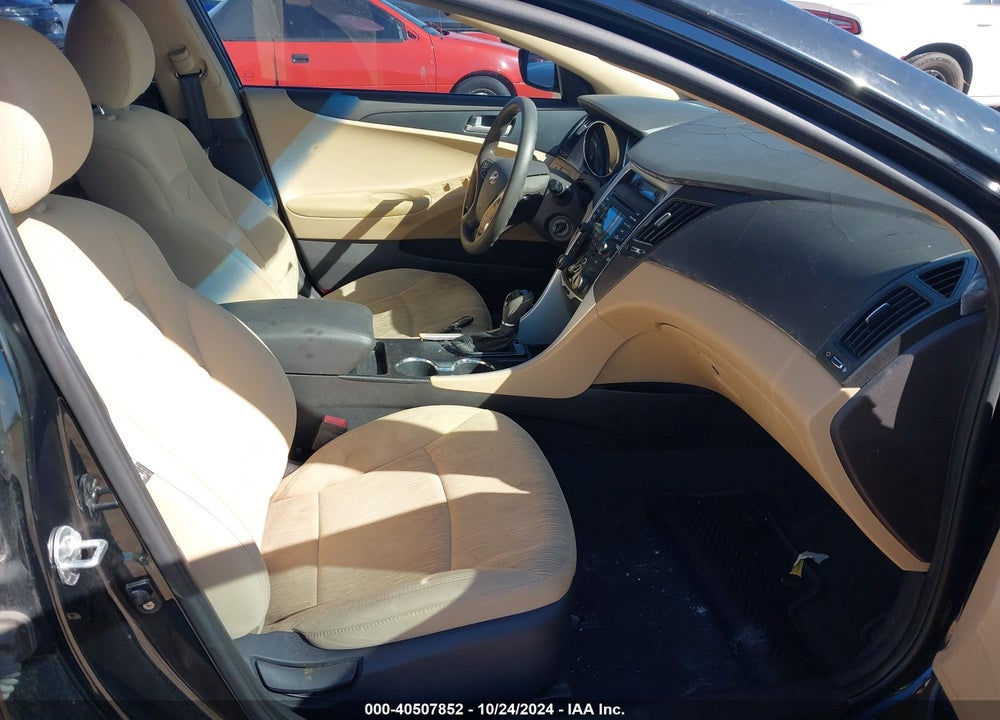2012 HYUNDAI SONATA GLS VIN: 5NPEB4AC2CH312800