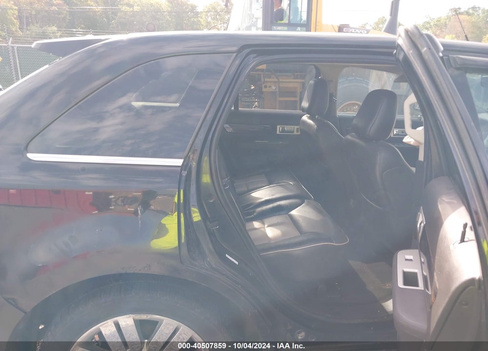 2008 LINCOLN MKX VIN: 2LMDU88C68BJ02920