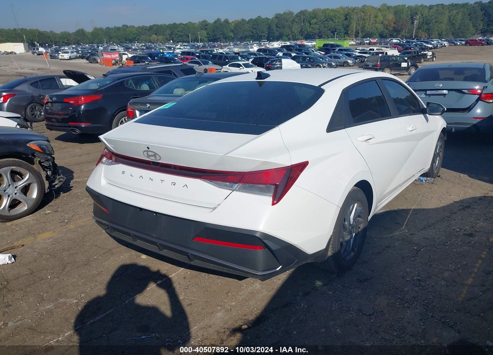 2024 HYUNDAI ELANTRA SEL VIN: KMHLM4DG0RU775514