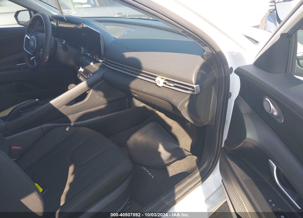 2024 HYUNDAI ELANTRA SEL VIN: KMHLM4DG0RU775514