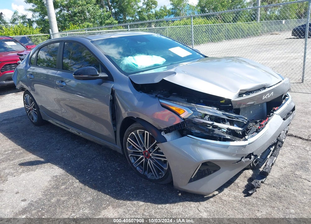 2024 KIA FORTE GT VIN: 3KPF44AC1RE727702