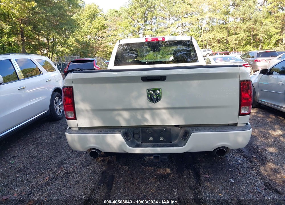 2013 RAM 1500 EXPRESS VIN: 3C6JR6AT8DG514984