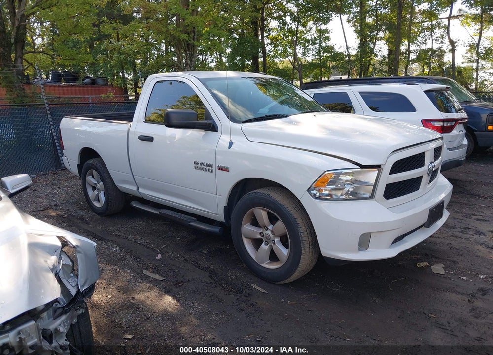 2013 RAM 1500 EXPRESS VIN: 3C6JR6AT8DG514984