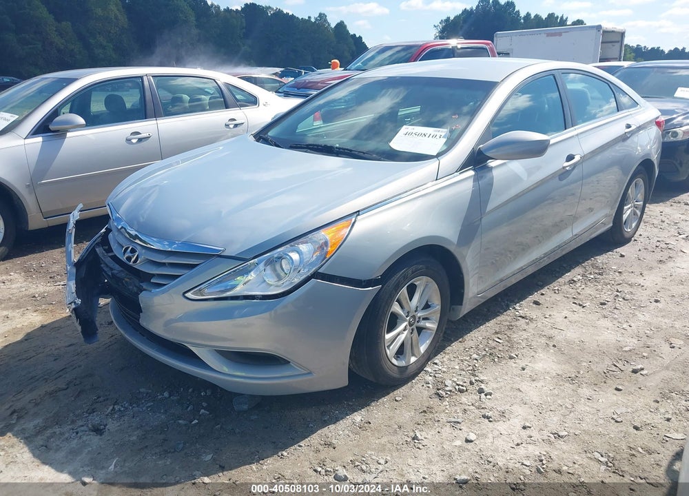 2013 HYUNDAI SONATA GLS VIN: 5NPEB4AC5DH745612