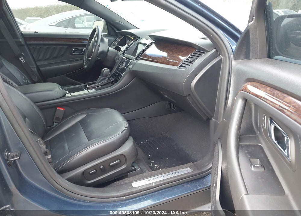 2018 FORD TAURUS LIMITED VIN: 1FAHP2J85JG142034