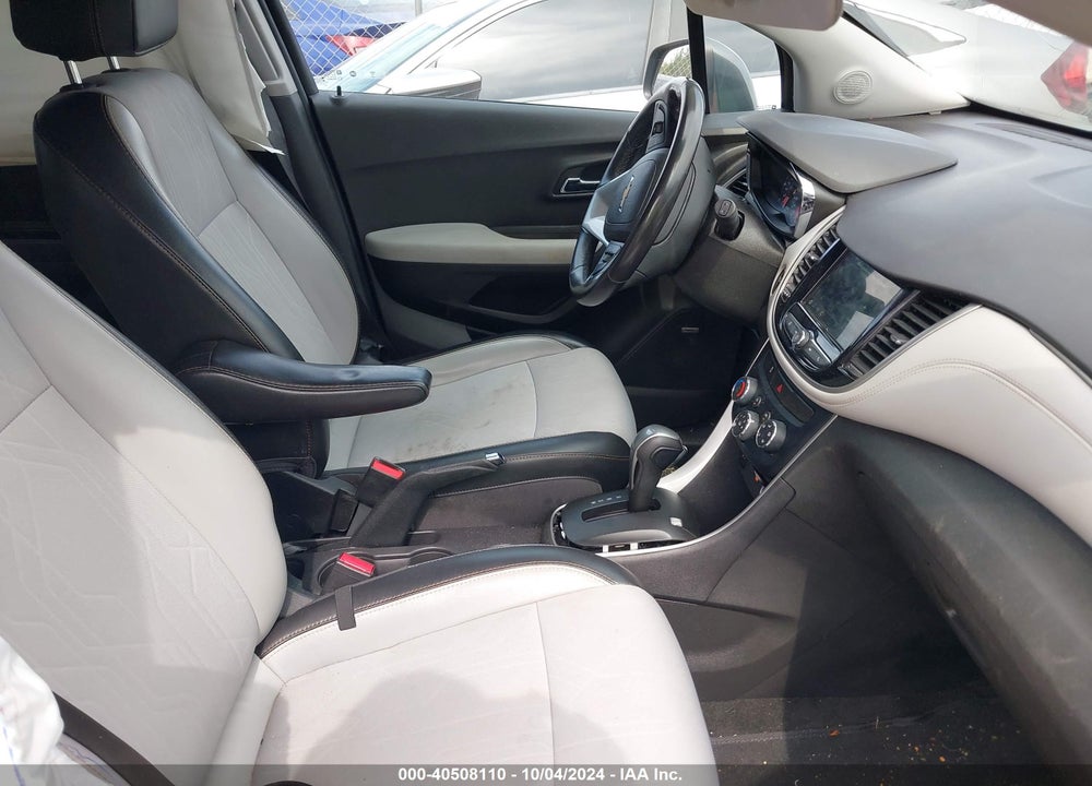 2019 CHEVROLET TRAX LT VIN: 3GNCJLSB0KL152092