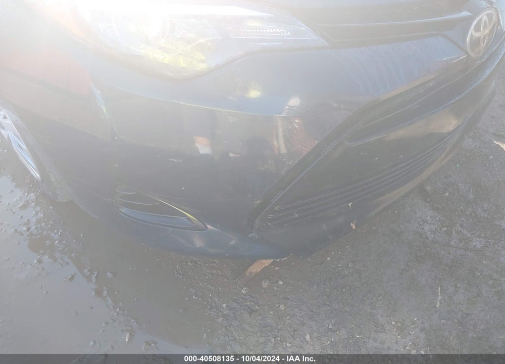 2018 TOYOTA COROLLA LE VIN: 2T1BURHE7JC981033