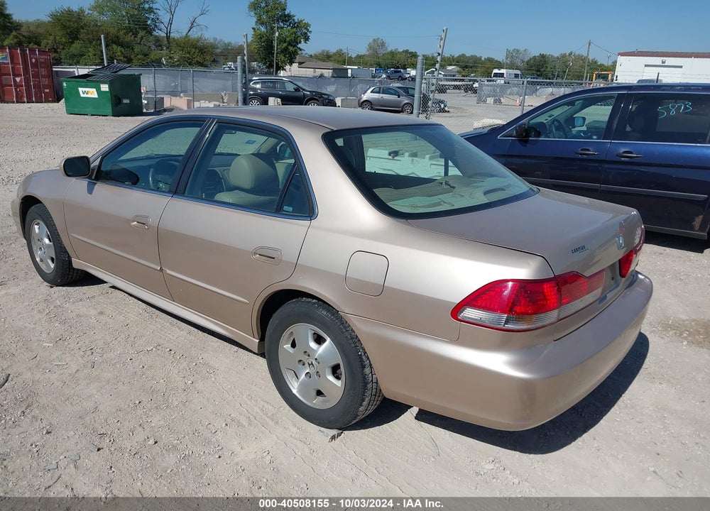 2001 HONDA ACCORD 3.0 EX VIN: 1HGCG16531A028793