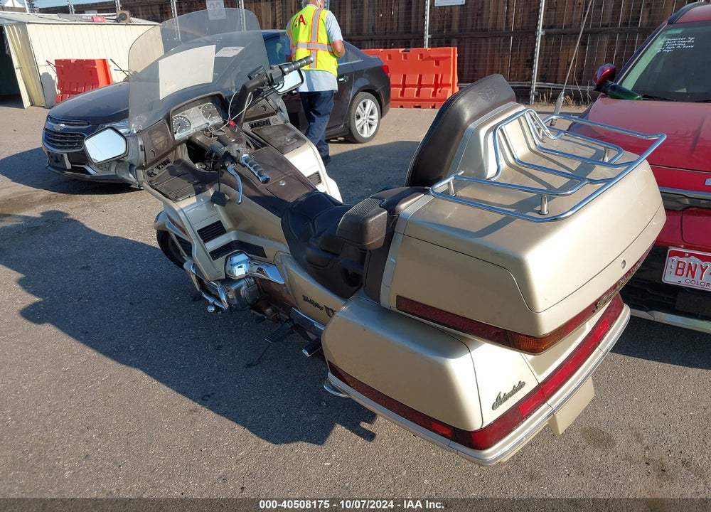 1991 HONDA GL1500 I VIN: 1HFSC2266MA300077
