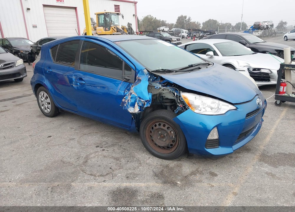 2013 TOYOTA PRIUS C TWO VIN: JTDKDTB34D1546743